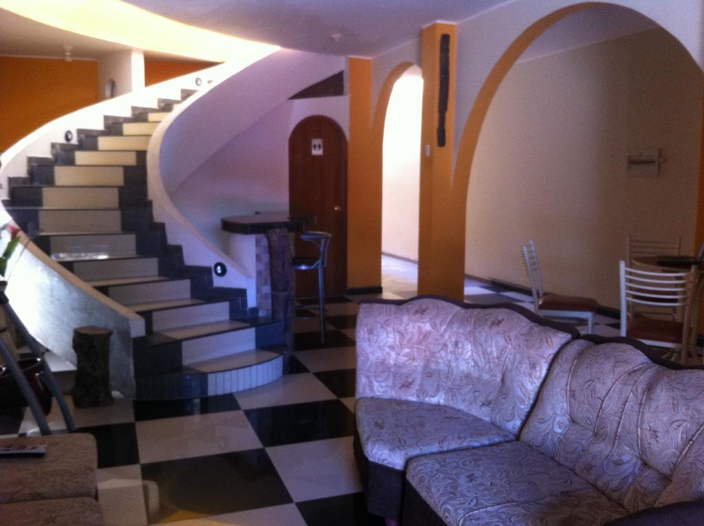 Hostal Luren Nazca Exteriör bild